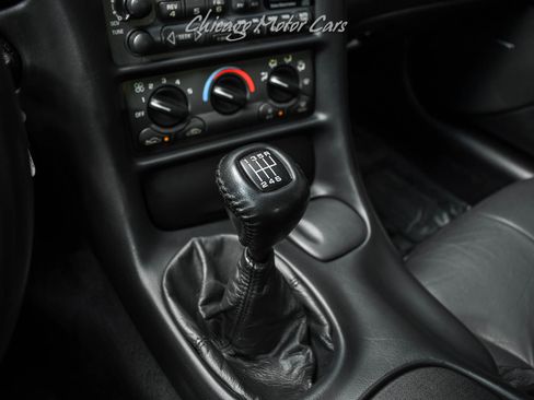 Used 1999 Chevrolet Corvette Coupe w/ Lighting Pkg RWD image 13