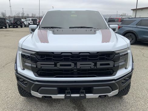 Used 2025 Ford F150 Raptor image 3