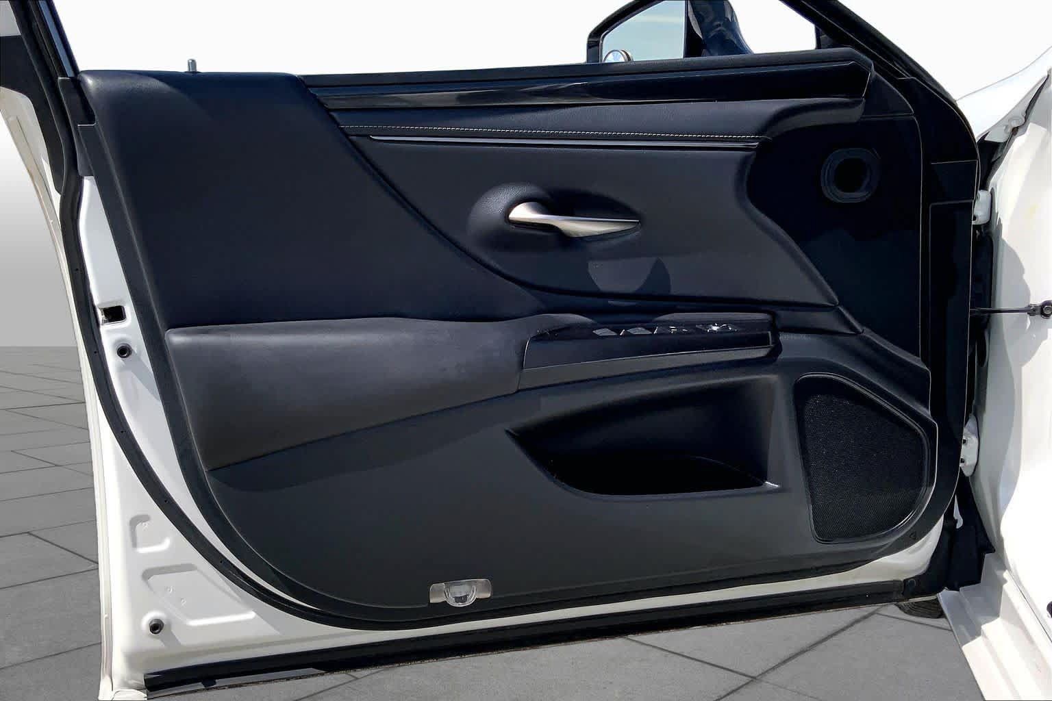 Used 2019 Lexus ES 350 FWD image 21