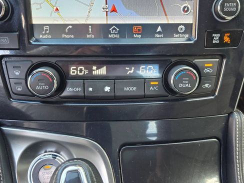 Used 2017 Nissan Maxima 3.5 SV FWD image 15