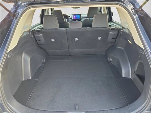 Used 2025 Toyota RAV4 LE AWD/4WD image 6