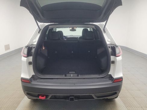 Used 2022 Jeep Cherokee Trailhawk w/ Trailer Tow Group AWD/4WD image 29
