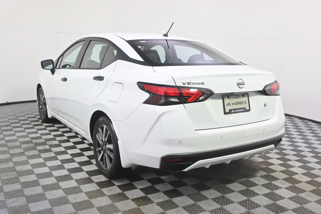 Used 2024 Nissan Versa S w/ S Plus Package FWD image 4