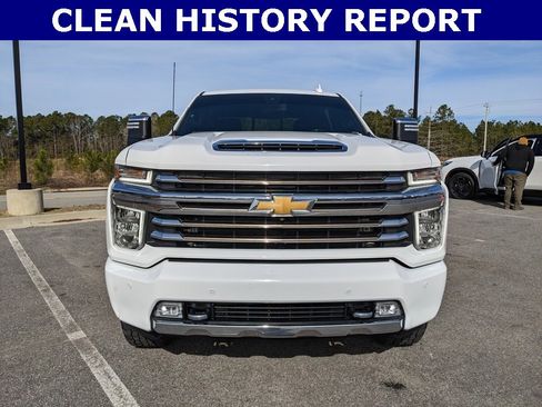 Used 2022 Chevrolet Silverado 2500 High Country w/ Safety Package II image 12