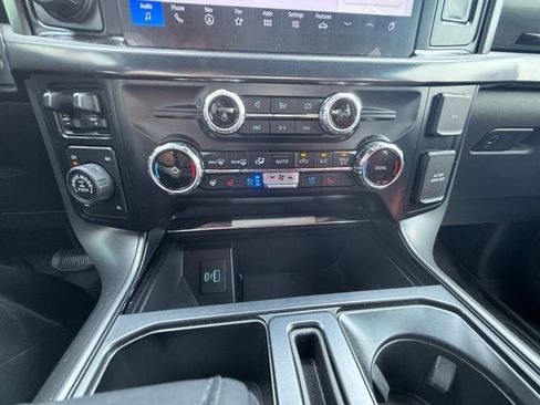 Used 2024 Ford F150 Lariat AWD/4WD image 17