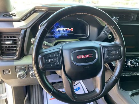 Used 2024 GMC Sierra 2500 AT4 w/ AT4 Premium Plus Package AWD/4WD image 11