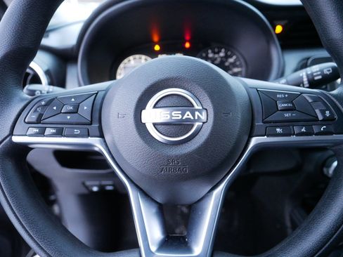 Certified 2024 Nissan Kicks SV image 25