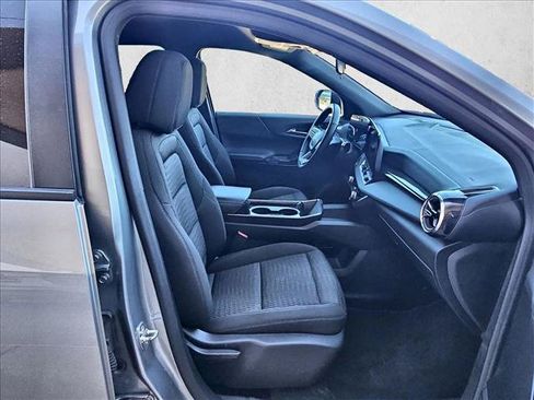 Used 2025 Chevrolet Equinox LT AWD/4WD image 21