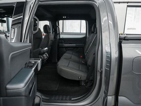 Used 2022 Ford F150 XLT w/ Equipment Group 302A High image 32