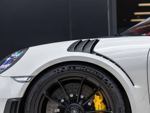 Certified 2019 Porsche 911 GT2 RS RWD image 22