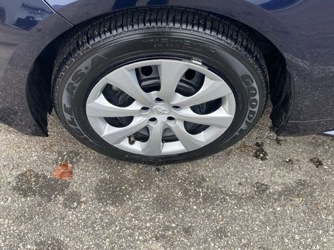 Used 2023 Toyota Corolla LE image 20