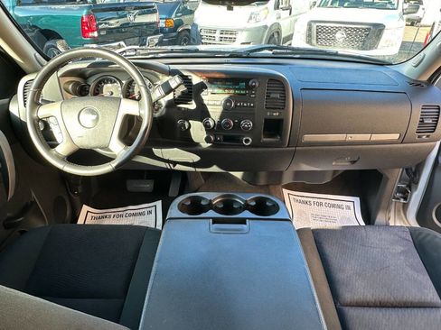 Used 2010 Chevrolet Silverado 1500 LT w/ Power Pack Plus image 17