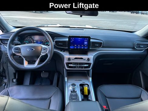 Used 2023 Ford Explorer XLT w/ Equipment Group 202A image 18