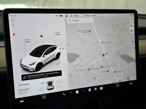 Used 2022 Tesla Model Y Performance image 27