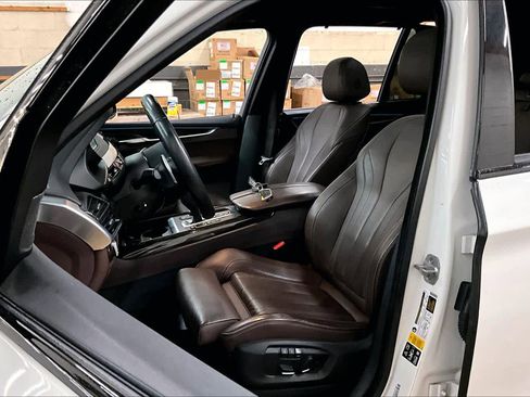 Used 2018 BMW X5 xDrive35i image 27