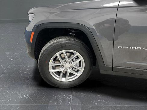 New 2025 Jeep Grand Cherokee Laredo X w/ Trailer Tow Package image 32