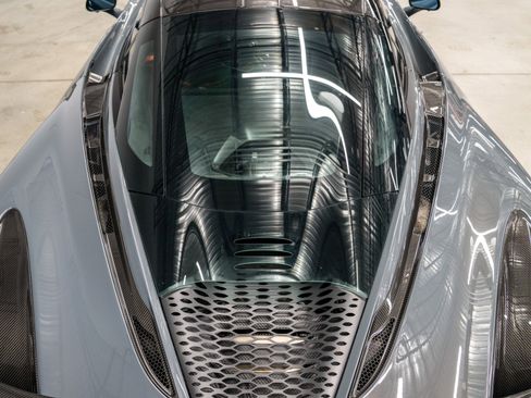 Used 2021 McLaren 765LT image 11