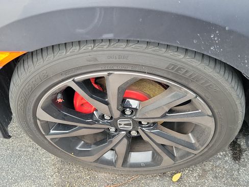 Used 2020 Honda Civic Sport image 5
