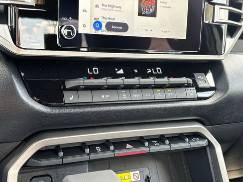 New 2026 Toyota Tundra SR5 AWD/4WD image 21