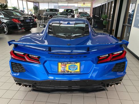 Used 2025 Chevrolet Corvette Stingray Coupe w/ Z51 Performance Package RWD image 8