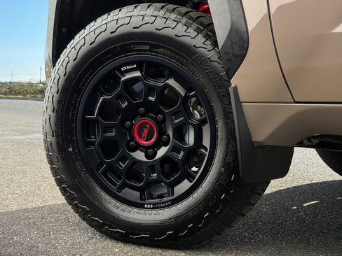 Used 2025 Toyota Tundra TRD Pro AWD/4WD image 24