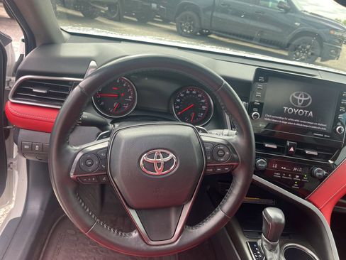 Used 2021 Toyota Camry XSE FWD image 10