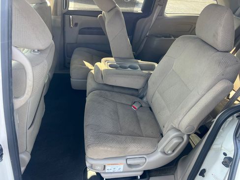 Used 2014 Honda Odyssey EX image 12