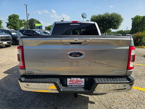 Used 2023 Ford F150 Lariat w/ FX4 Off-Road Package AWD/4WD image 6