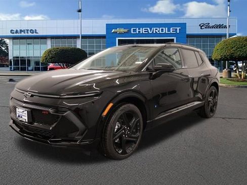 New 2026 Chevrolet Equinox EV RS image 5