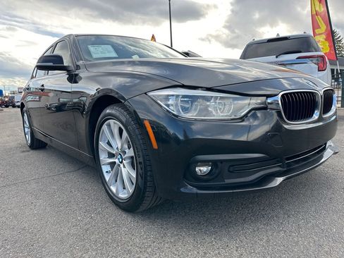 Used 2018 BMW 320i xDrive Sedan image 6
