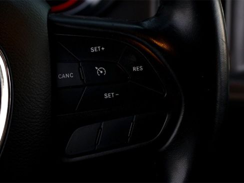 Used 2023 Dodge Charger GT image 13