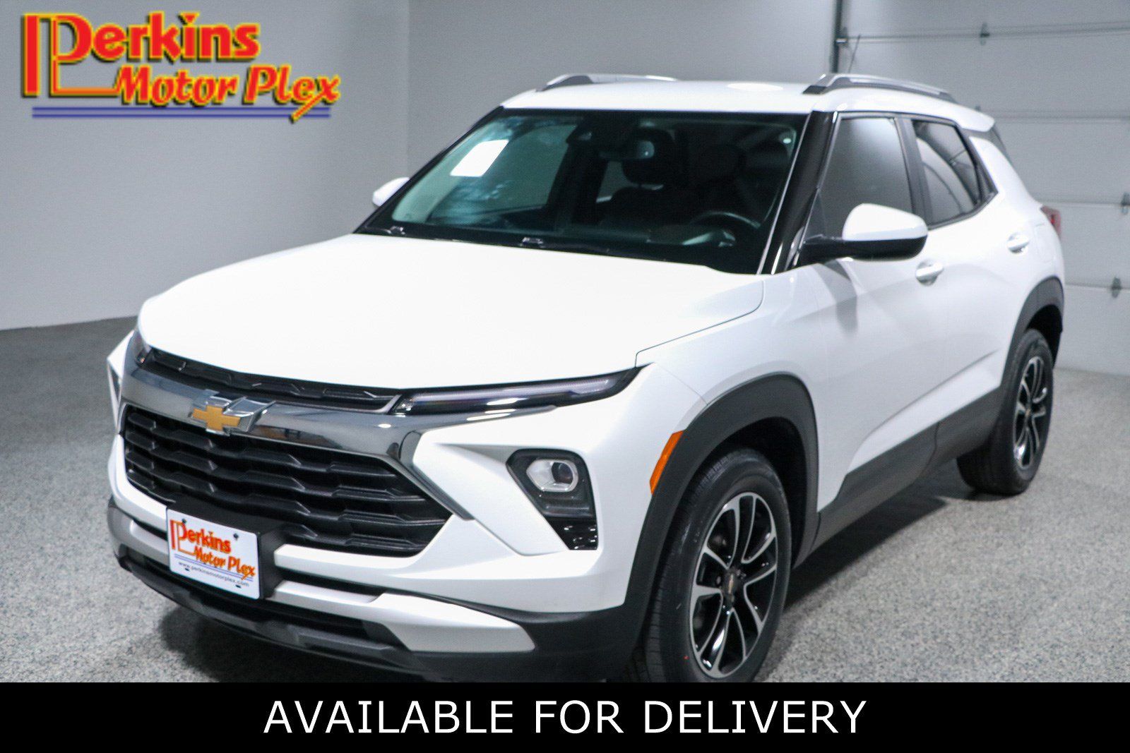 Used 2025 Chevrolet TrailBlazer LT w/ Convenience Package FWD image 1