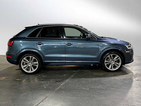 Used 2018 Audi Q3 2.0T Premium Plus w/ Premium Plus Package image 2