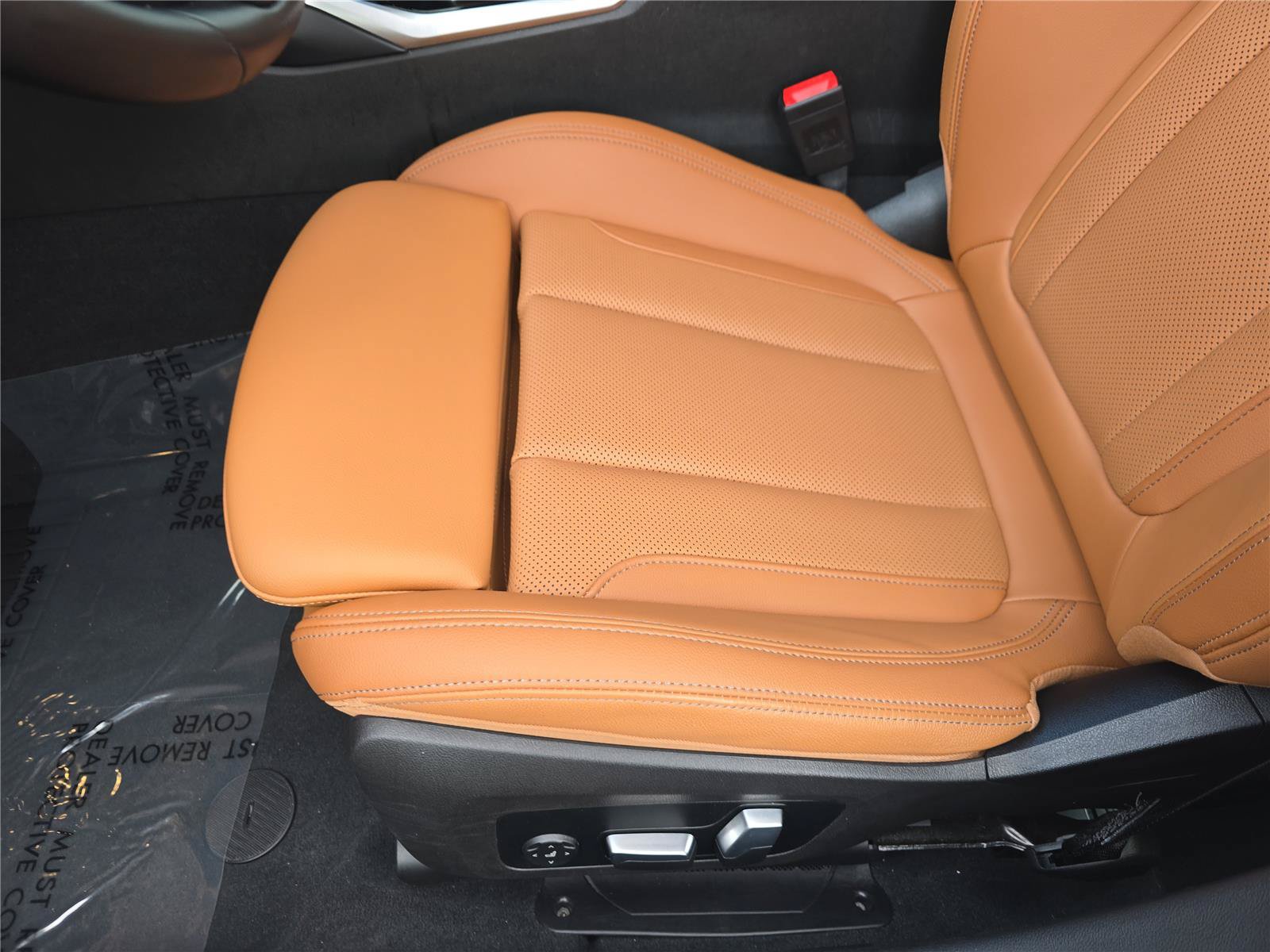 Used 2023 BMW 330i Sedan w/ Driving Assistance Package RWD image 13