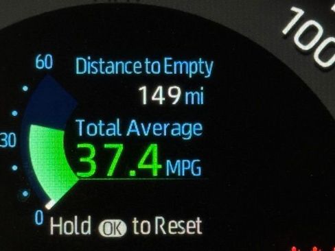 Used 2025 Toyota RAV4 LE AWD/4WD image 18