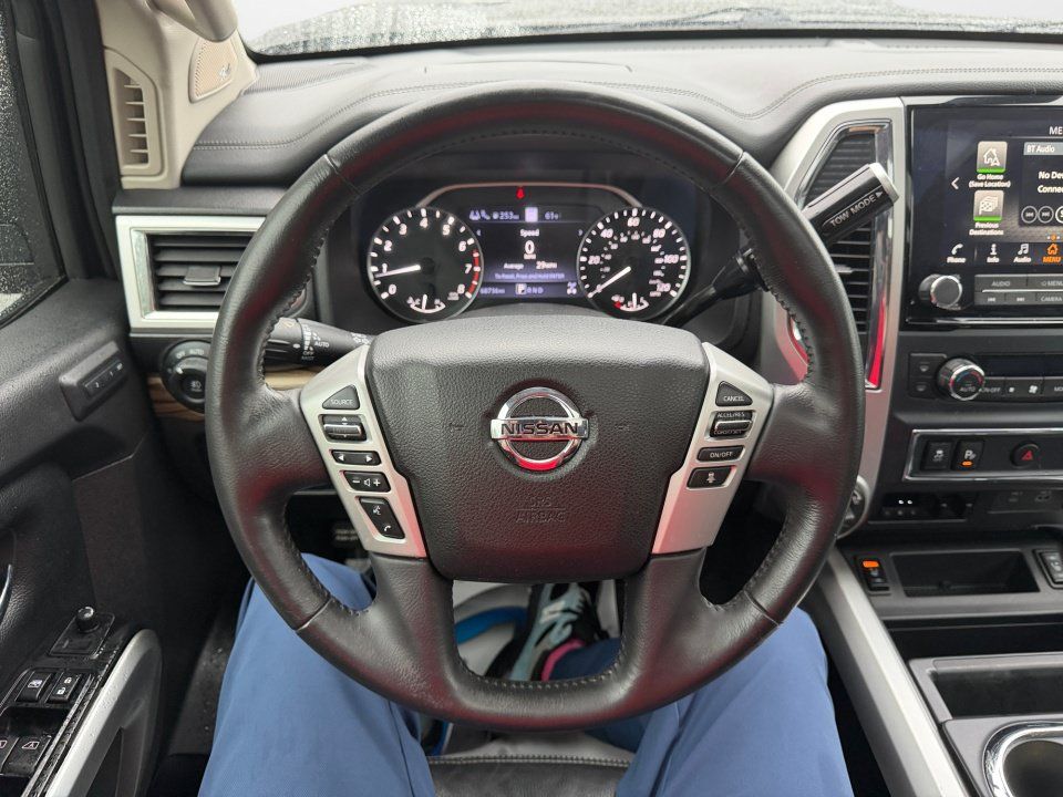 Used 2020 Nissan Titan SL w/ Moonroof Package AWD/4WD image 10
