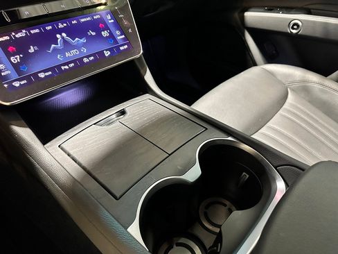 Used 2023 Maserati Grecale GT AWD/4WD image 22