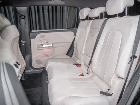Certified 2026 Mercedes-Benz GLB 250 image 12