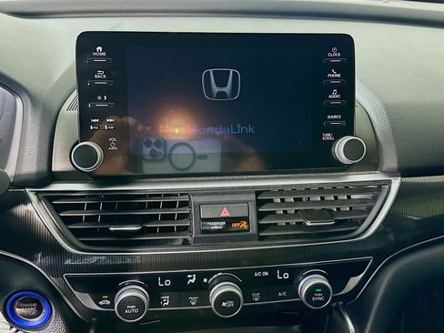 Used 2021 Honda Accord Sport image 18