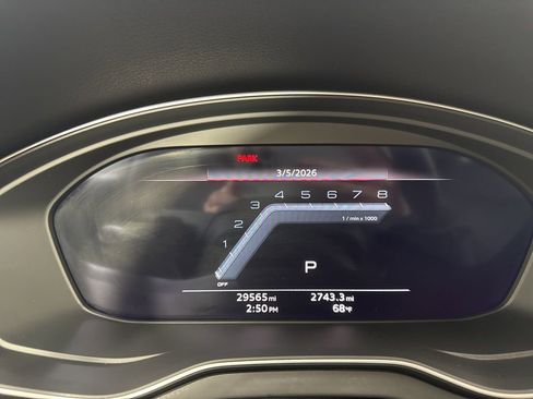 Used 2023 Audi SQ5 Prestige w/ Prestige Package image 21