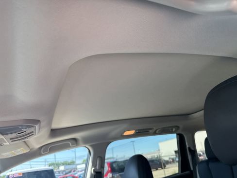 Used 2019 Subaru Ascent Limited AWD/4WD image 17