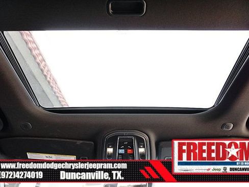 Used 2025 Jeep Grand Cherokee Altitude AWD/4WD image 34