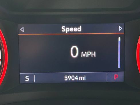 Used 2023 Chevrolet TrailBlazer RS w/ Sun and Liftgate Package FWD image 24