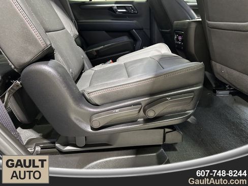 Used 2025 Chevrolet Tahoe RST w/ Comfort Package image 21