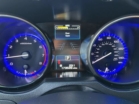 Used 2017 Subaru Legacy 2.5i Limited AWD/4WD image 36