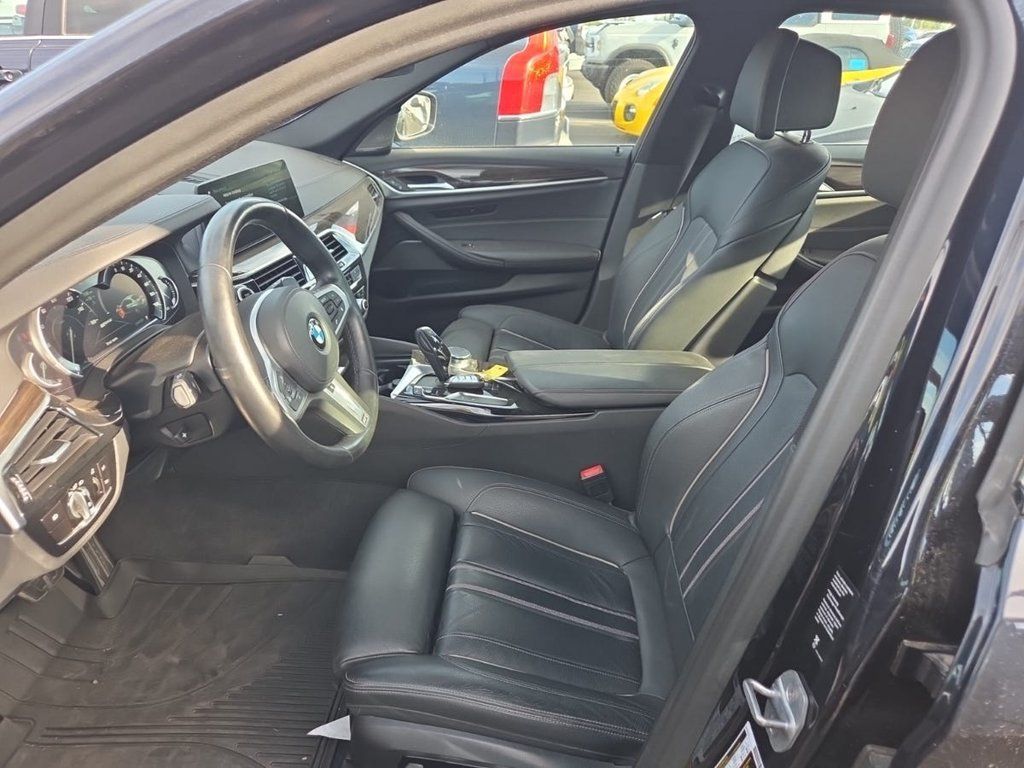 Used 2018 BMW 530e xDrive AWD/4WD image 8