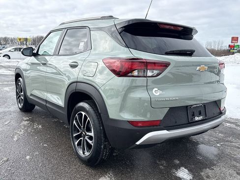 New 2026 Chevrolet TrailBlazer LT w/ Driver Confidence Package FWD image 6