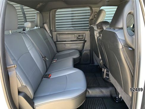 Used 2021 RAM 2500 Tradesman w/ Chrome Appearance Group image 27