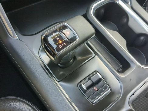 Used 2024 GMC Sierra 1500 Denali image 19