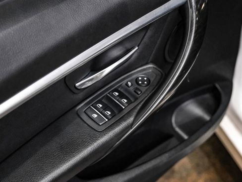 Used 2018 BMW 330i Sedan RWD image 35